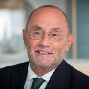 Dr. Wolfgang REISINGER