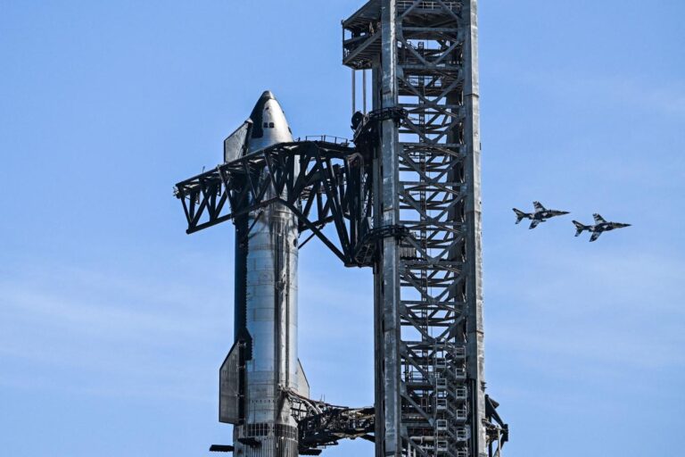 SpaceX Starship an der Rampe